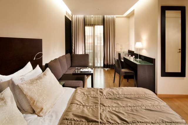 JUNIOR SUITE WITH VIEWS