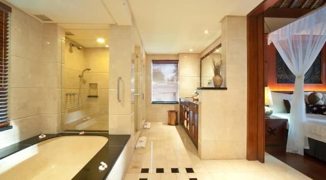 VILLA POOL VIEW