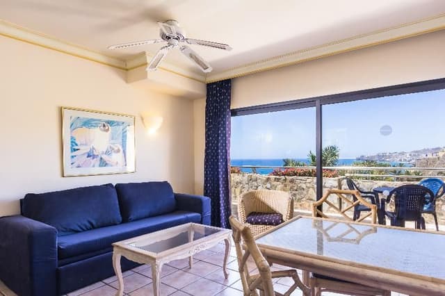 APARTMENT CAPACITY 4 TWO BEDROOMS