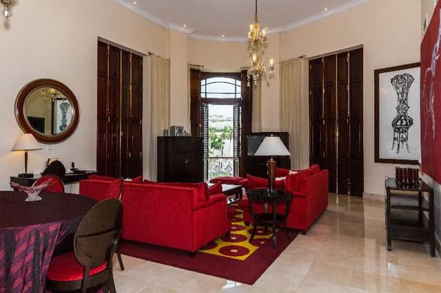 SUITE LUXURY