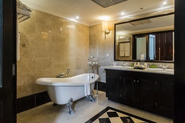 SUITE LUXURY