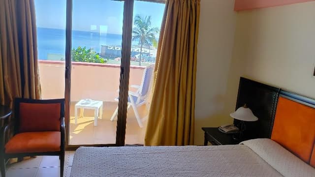 DOUBLE OCEAN VIEW
