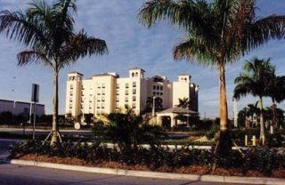 Hampton Inn & Suites at Doral3