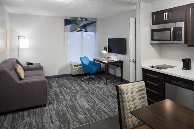 SUITE ONE BEDROOM