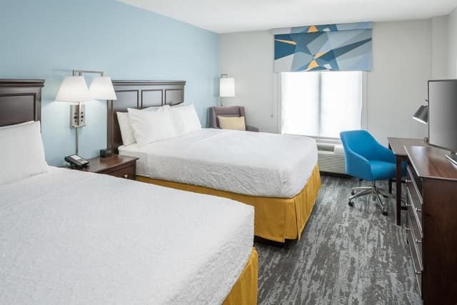DOUBLE TWO DOUBLE BEDS