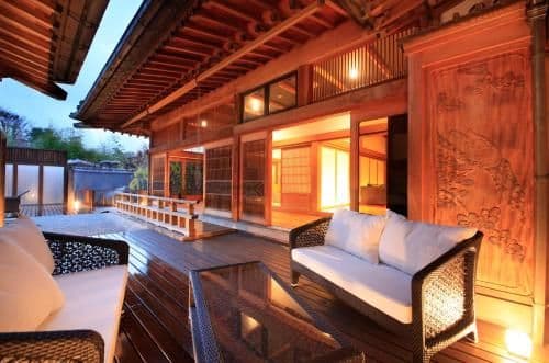 Presidential Two-Bedroom Suite with Open-Air Bath