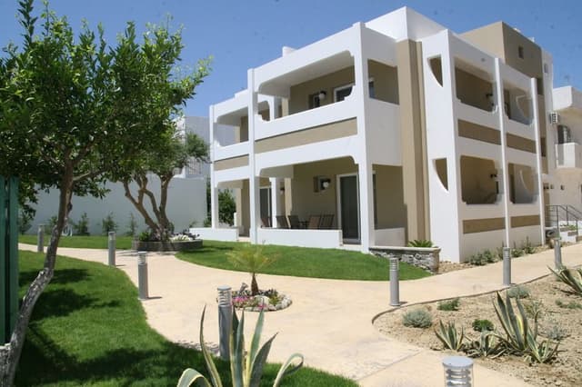 APARTMENT SUPERIOR
