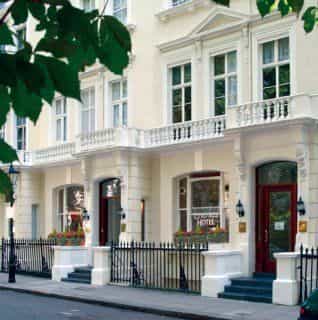 Chrysos Hotel
