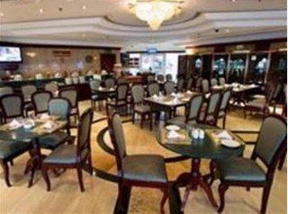 Dubai Grand3