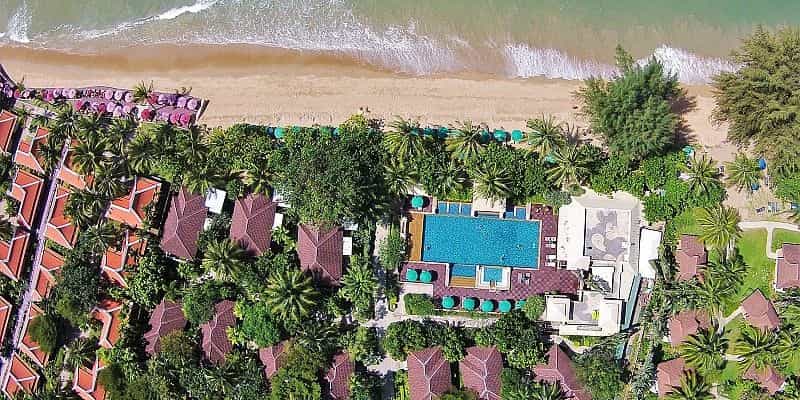 บ้านเขาหลัก บีช รีสอร์ต