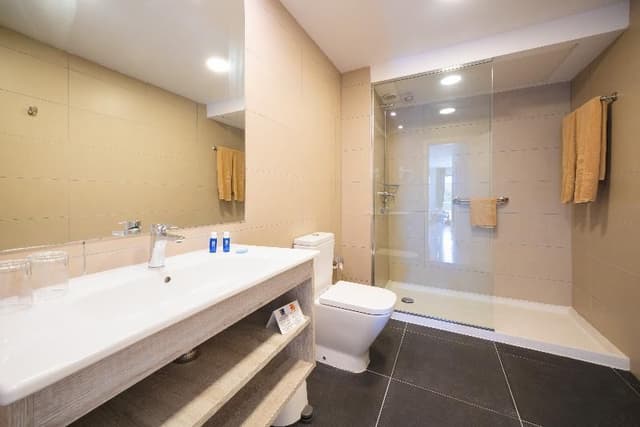 APARTMENT SUPERIOR