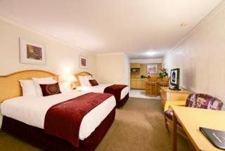 Best Western Plus Oakland Park Inn1