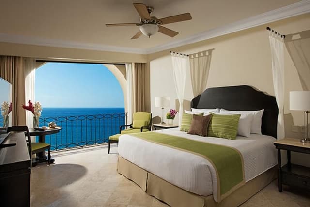 SUITE OCEAN VIEW TWO BEDROOMS