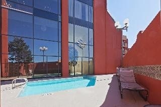 Holiday Inn Santa Fe4