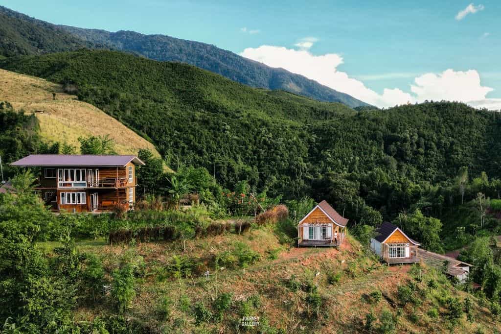 บ้านกลางเขาวิวภูเขา บ้านกลางเขาวิวภูเขา