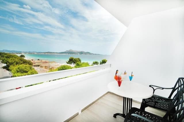 DOUBLE SEA VIEW