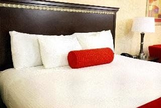 Hotel Tempe / Phoenix Airport InnSuites Hotel & Suites1