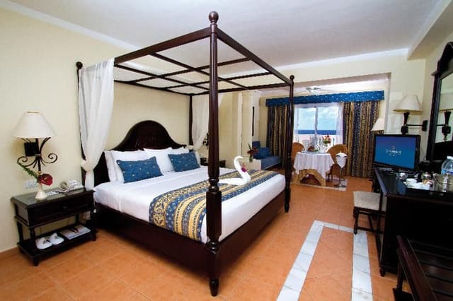 JUNIOR SUITE SEA VIEW CAPACITY 3