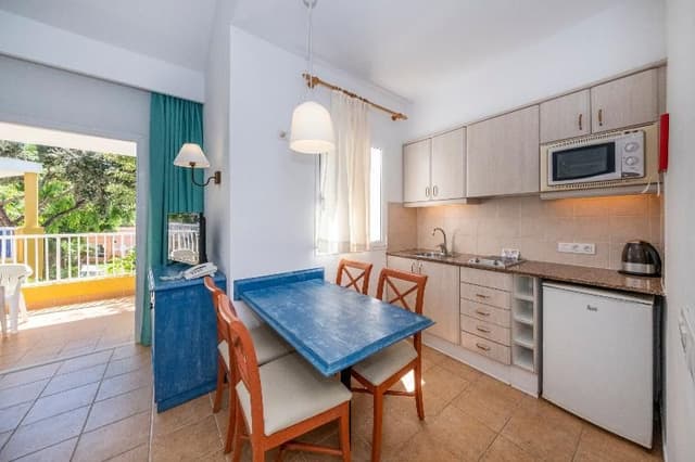 APARTMENT CAPACITY 5