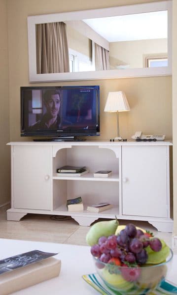 APARTMENT TWO BEDROOMS
