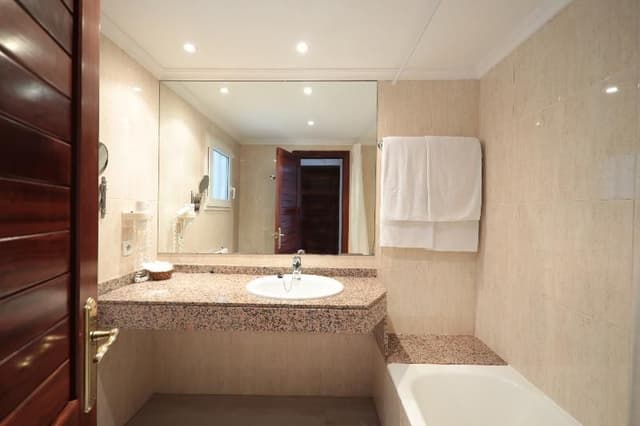 APARTMENT ONE BEDROOM