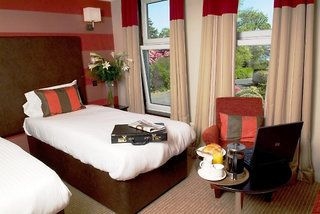 Rosslea Hall Country House4