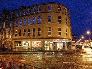 Edinburgh Central Youth Hostel1