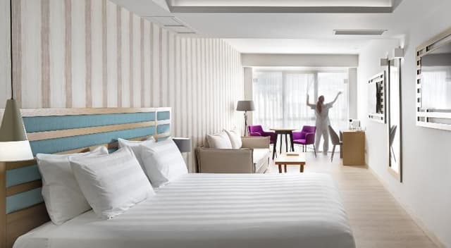 SUITE LUXURY