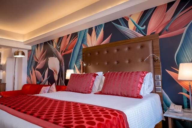 SUITE EXECUTIVE