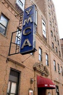 YMCA Harlem - Shared Bathroom YMCA Harlem - Shared Bathroom