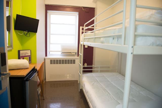 DOUBLE BUNK BED