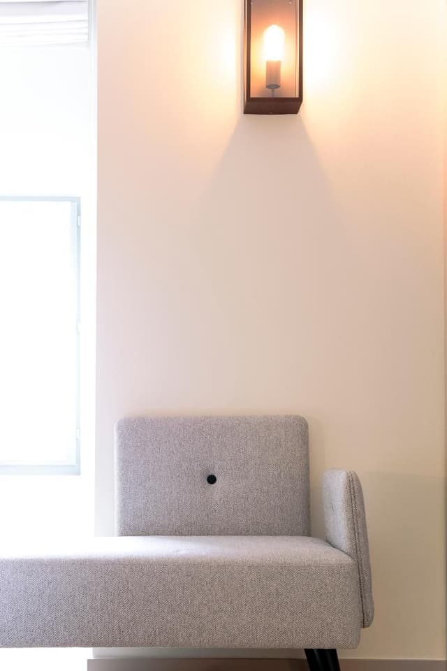 DOUBLE EXECUTIVE