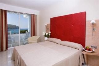 Gran Camp de Mar Hotel2