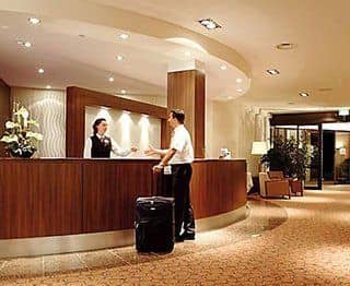 Best Western Queens Best Western Queens