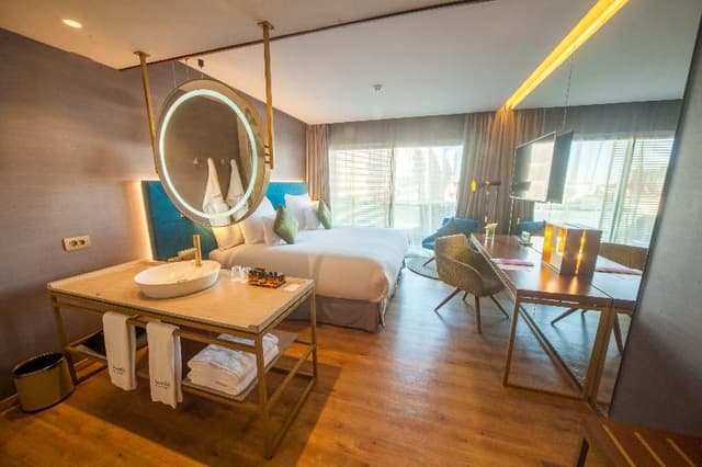 DOUBLE PREMIUM SEA VIEW