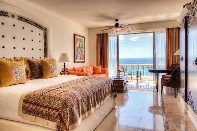 JUNIOR SUITE OCEAN FRONT