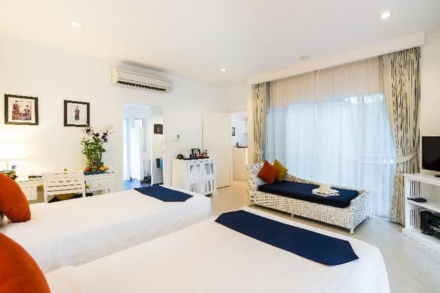 Double or Twin TWO BEDROOMS