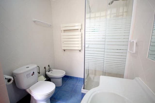 APARTMENT CAPACITY 6 TWO BEDROOMS