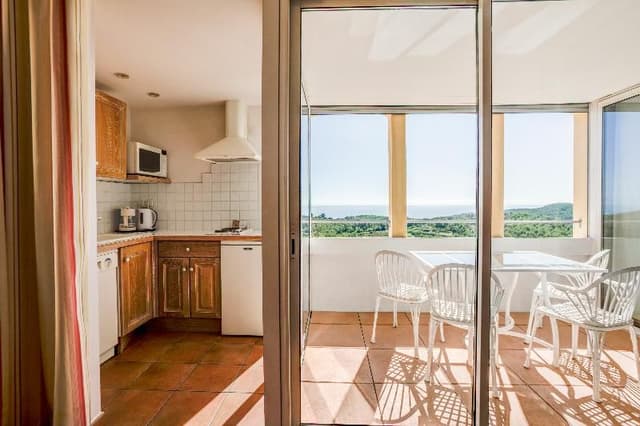 APARTMENT SEA VIEW TWO BEDROOMS
