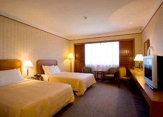 Hilton Kuching1