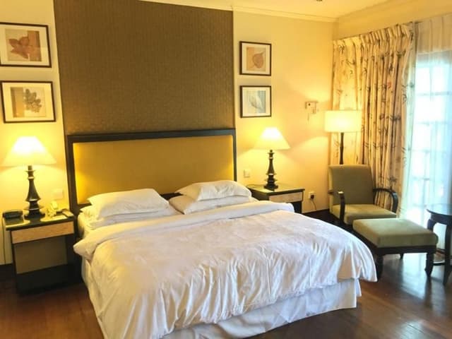 SUITE EXECUTIVE