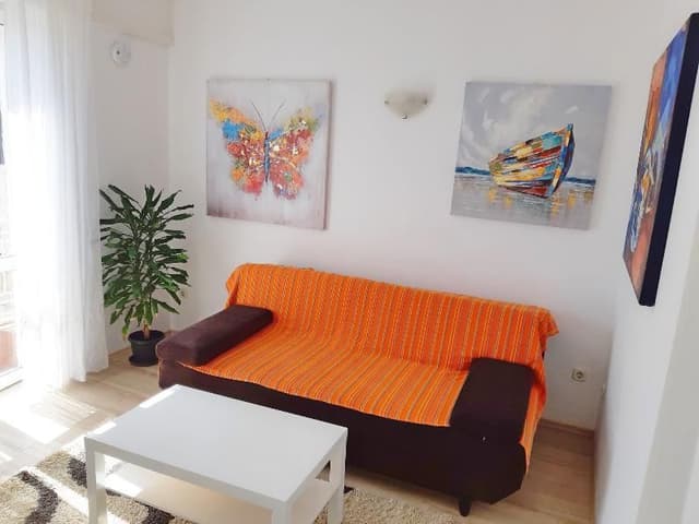 APARTMENT CAPACITY 6 TWO BEDROOMS