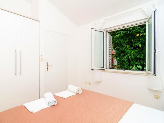 APARTMENT CAPACITY 4 ONE BEDROOM
