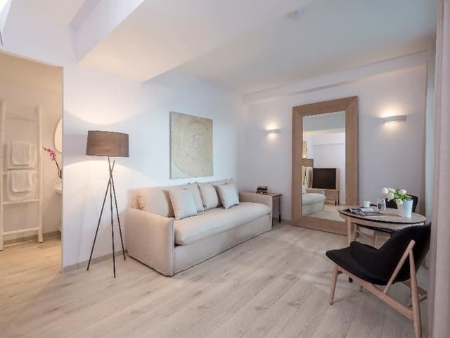 SUITE DELUXE SEA VIEW