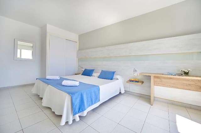 APARTMENT ONE BEDROOM