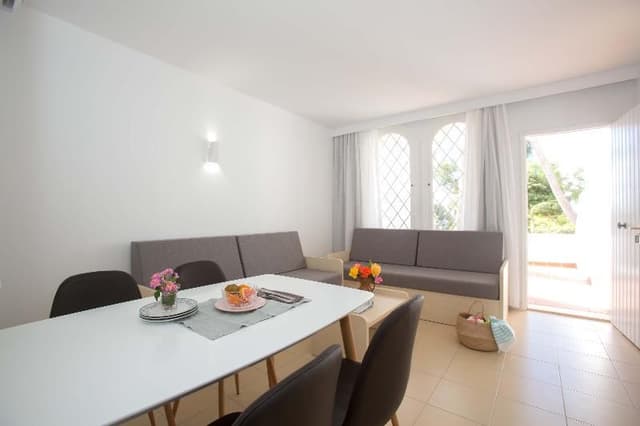 APARTMENT STANDARD