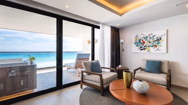 VILLA OCEAN FRONT