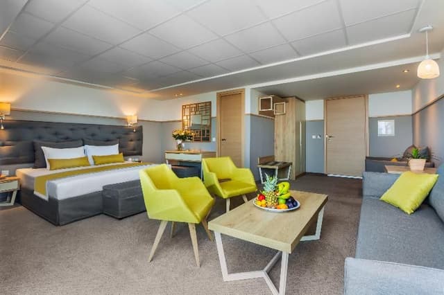 JUNIOR SUITE SEA VIEW