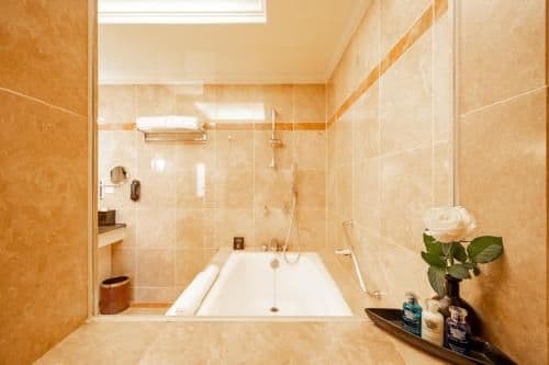 Suite with River View
