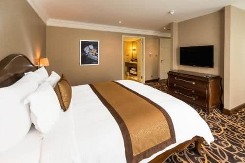 Club Grand Suite